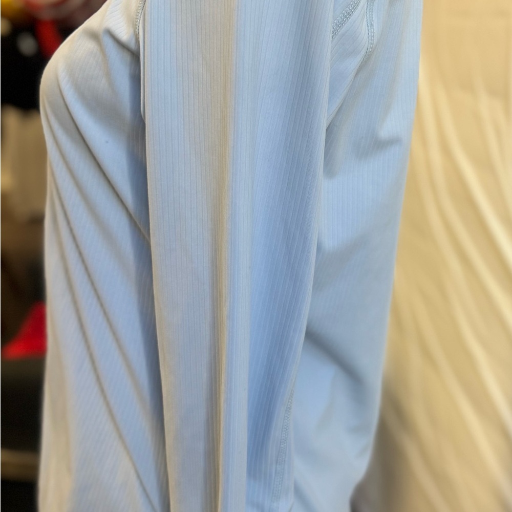 Mondetta Performance Women’s Pullover In Light Blue Size medium Made - Picture 4 of 7